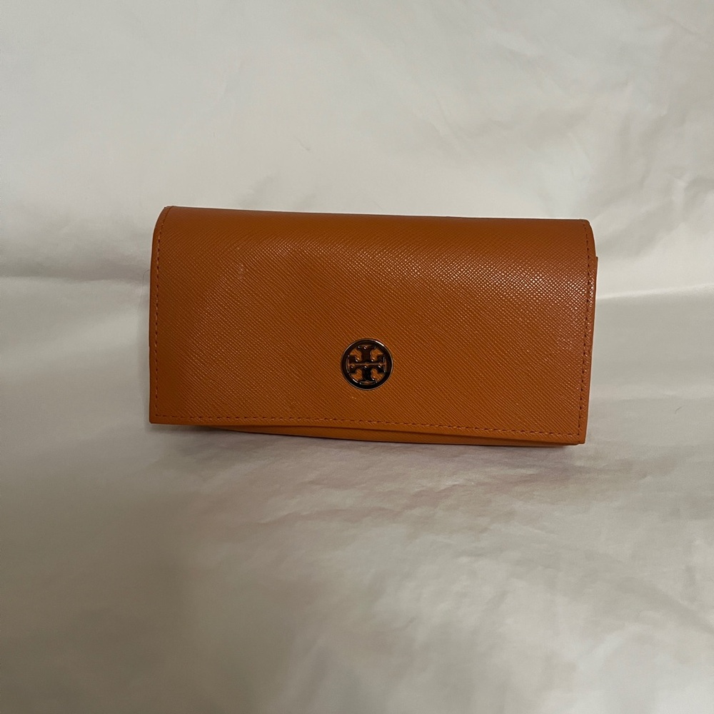 Tory Burch Cognac Saffiano Wallet • Logo Snap Closure